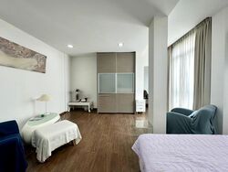 Florence Road (D19), Terrace #496340711